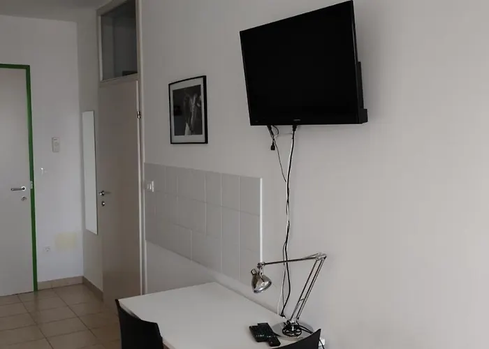 Auberge de jeunesse Sc & *